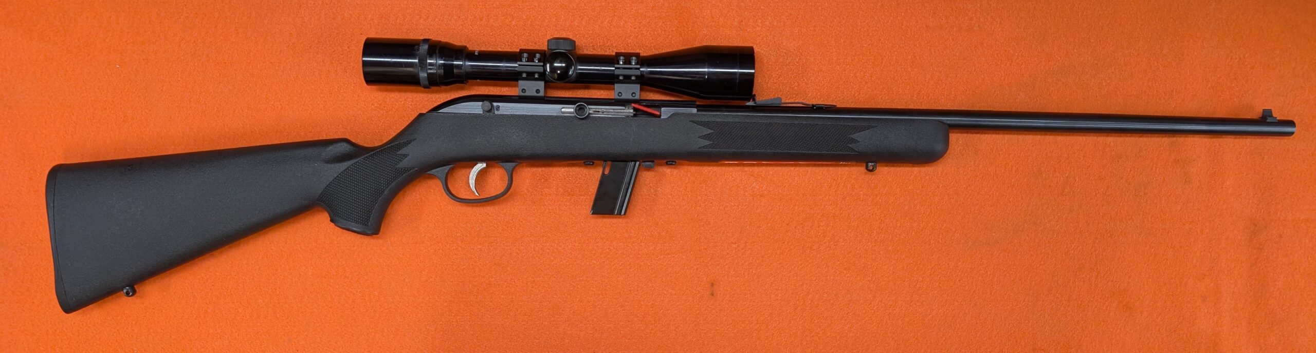 SAVAGE MODEL 64 - .22LR