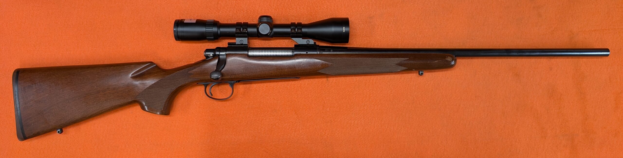 REMINGTON MODEL 700 - 7MM MAUSER (7x57)